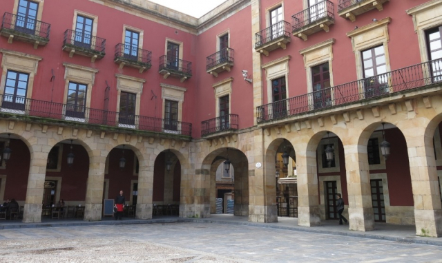 Plaza Mayor de Gijón | Wikicommons. Autor: Enric